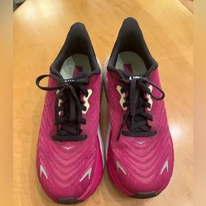 Hoka Arahi Women’s Size 8